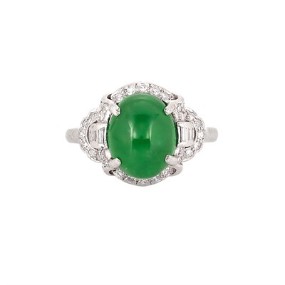 Lot 419 - Platinum, Jade and Diamond Ring