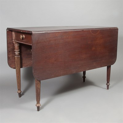 Lot 151 - Classical Mahogany Dining Table 19th Century...