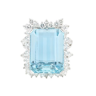 Lot 712 - White Gold, Aquamarine and Diamond Ring