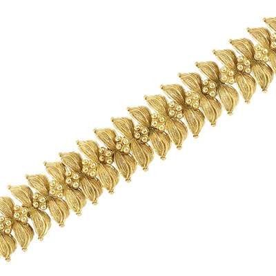 Lot 38 - Gold Bracelet