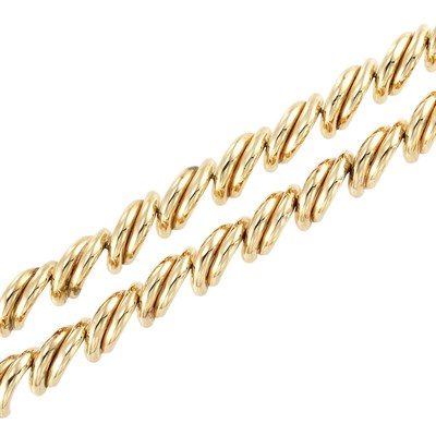 Lot 256 - Pair of Gold Bracelets