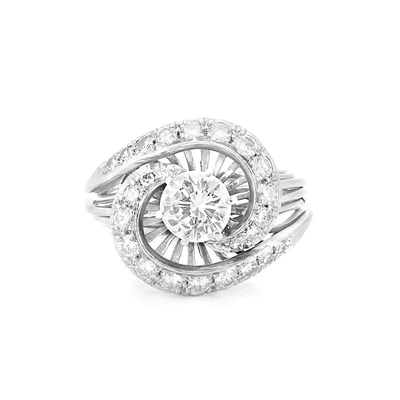 Lot 708 - Platinum and Diamond Ring