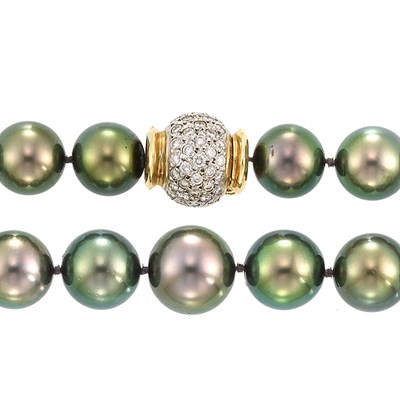 Lot 474 - Tahitian Black Cultured Pearl Necklace with Two-Color Gold and Diamond Clasp