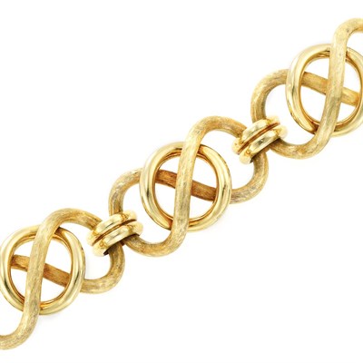 Lot 30 - Gold Link Bracelet