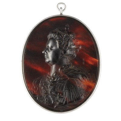 Lot 164 - Queen Anne Tortoise Shell Cameo John Obrisset,...