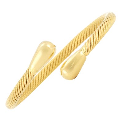 Lot 321 - Gold Crossover Bangle Bracelet