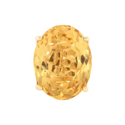 Lot 804 - Gold and Citrine Ring
