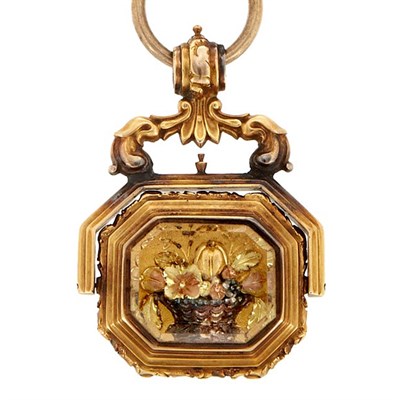 Lot 728 - Antique Gold Fob Chain with Reversible Variegated Gold and Agate Intaglio Seal