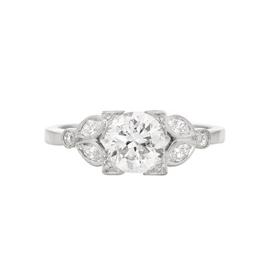 Lot 238 - Platinum and Diamond Ring