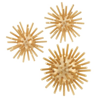 Lot 456 - Retro Gold Clip-Brooch and Pair of Earclips, Cartier