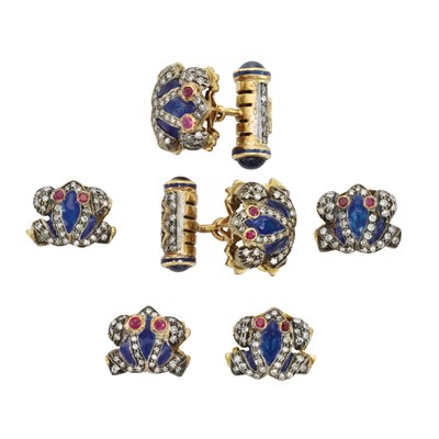 Lot 151 - Antique Gold, Silver, Enamel, Diamond and Gem-Set Frog Dress Set