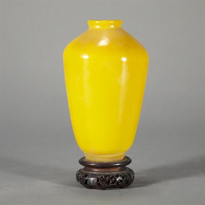 Lot 324 - Chinese Yellow Glass Vase 19th Century Height...