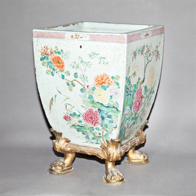 Lot 318 - Chinese Famille Rose Ceramic Jardiniere Of...