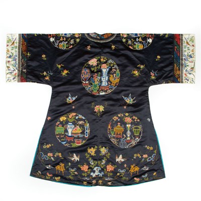 Lot 167 - Chinese Silk Lady's Robe 19th Century...