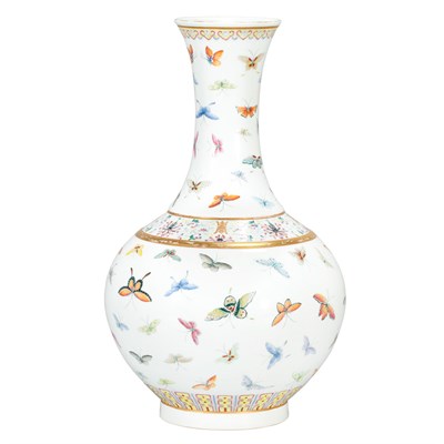 Lot 261 - Chinese Famille Rose Enameled Porcelain Vase...