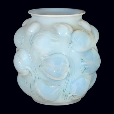 Lot 428 - R. Lalique Molded Opalescent Glass Tulipes...