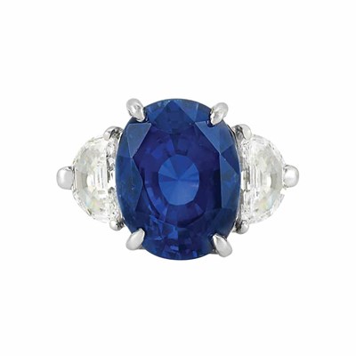 Lot 504 - Platinum, Sapphire and Diamond Ring