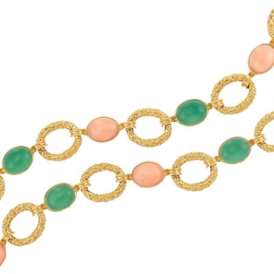 Lot 241 - Gold, Coral and Green Onyx Necklace/Bracelet Combination, Van Cleef & Arpels
