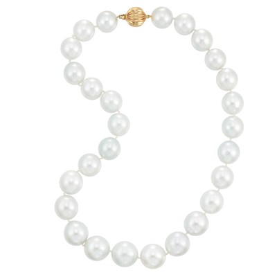 Lot 185 - South Sea Cultured Pearl Necklace