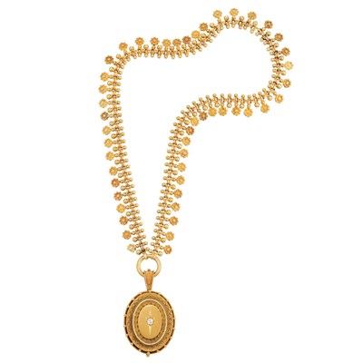 Lot 259 - Antique Gold Fringe Necklace with Diamond Pendant-Brooch