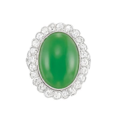 Lot 600 - Platinum, Jade and Diamond Ring