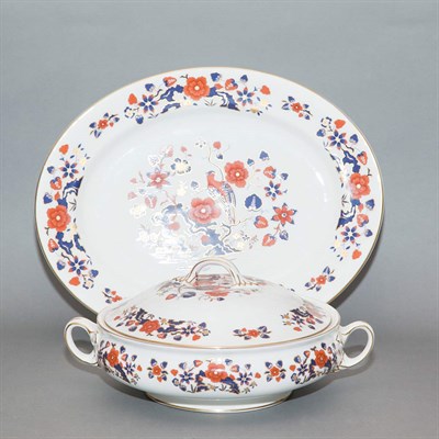 Lot 388 - Aynsley Porcelain Dinner Service In the Bird...