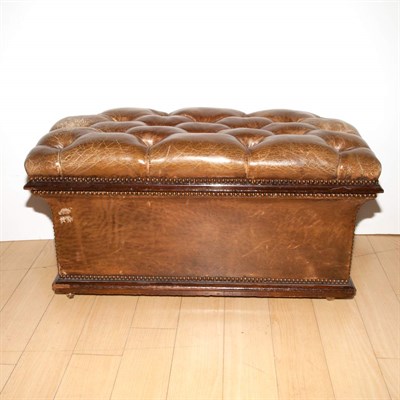 Lot 250 - Leather Tufted Storage Bench Length 32 inches.