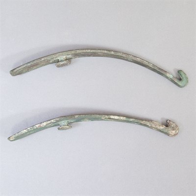 Lot 187 - Two Chinese Turquoise Inlaid Belt Hooks Length...