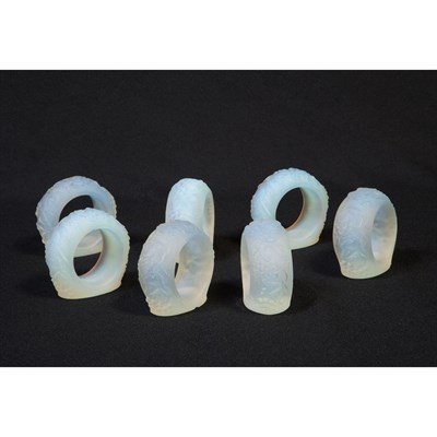 Lot 153 - Set of Seven Art Deco Style Molded Opalescent...