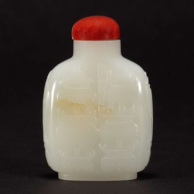 Lot 312 - Chinese White Jade Snuff Bottle 19th Century...