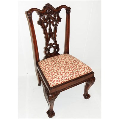 Lot 495 - George II Style Mahogany Chair The ribbon...