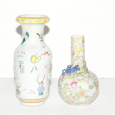 Lot 352 - Two Chinese Porcelain Vases Height of taller...