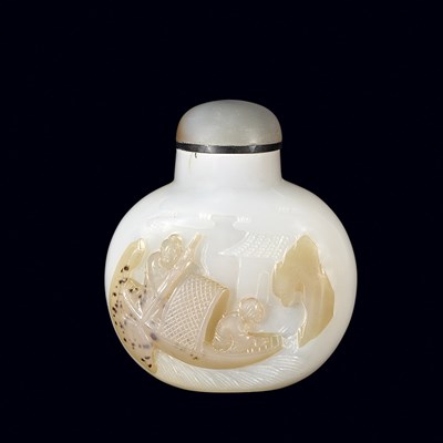 Lot 315 - Chinese Suzhou Style Agate Snuff Bottle The...