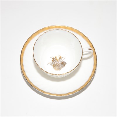 Lot 276 - Minton Porcelain Dinner Service In the Gold...