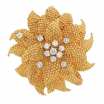 Lot 354 - Gold and Diamond Flower Brooch
