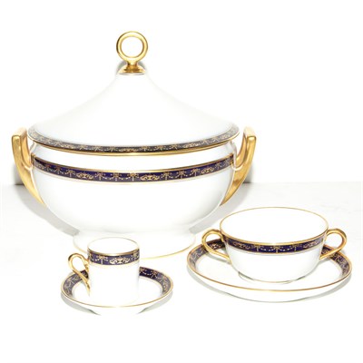Lot 434 - Ginori Porcleain Dinner Service Approximately...