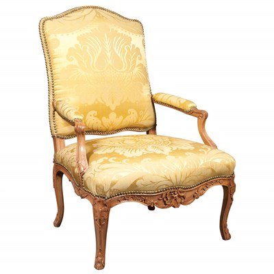 Lot 316 - Early Louis XV Beechwood Fauteuil a la Reine...