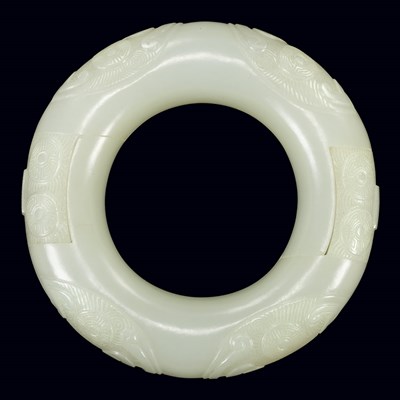 Lot 270 - Chinese Pale Celadon Jade Puzzle Ring...