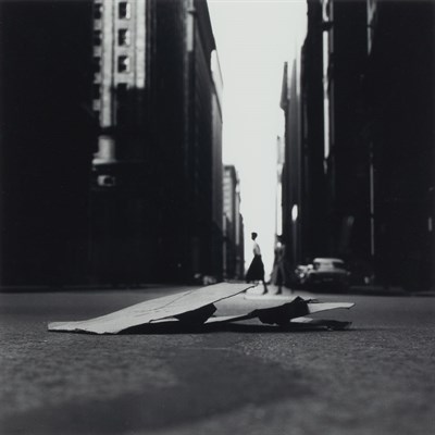 Lot 123 - METZKER, RAY (b. 1931) [The Loop: Chicago,...