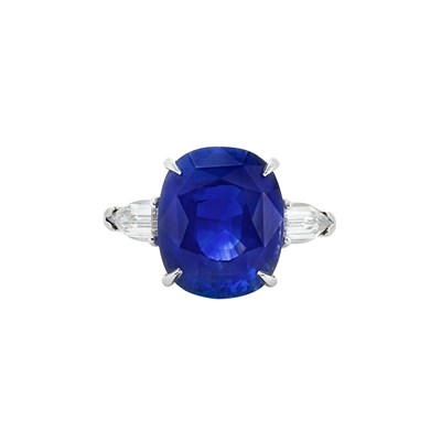 Lot 415 - Platinum, Sapphire and Diamond Ring