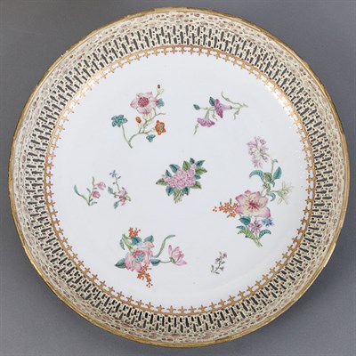 Lot 327 - Chinese Export Famille Rose Porcelain Dish...