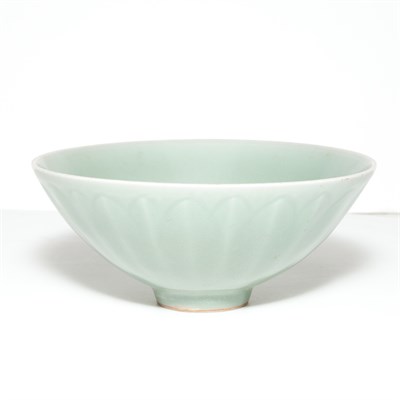 Lot 260 - Chinese Celadon Glazed Porcelain Bowl Diameter...