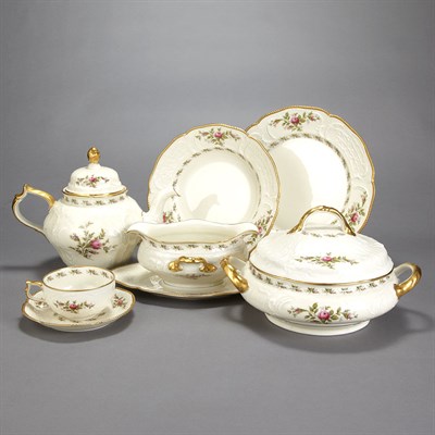Lot 294 - Rosenthal Transfer Decorated Porcelain Dinner...