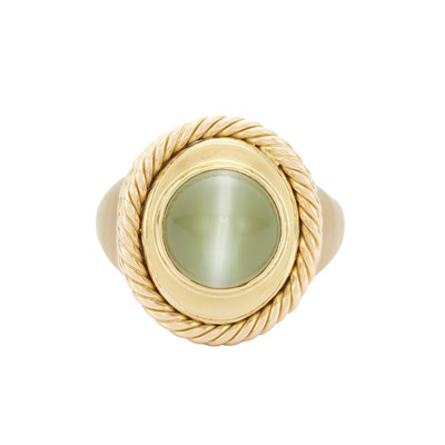 Lot 27 - Gentleman's Gold and Cat's Eye Chrysoberyl Ring