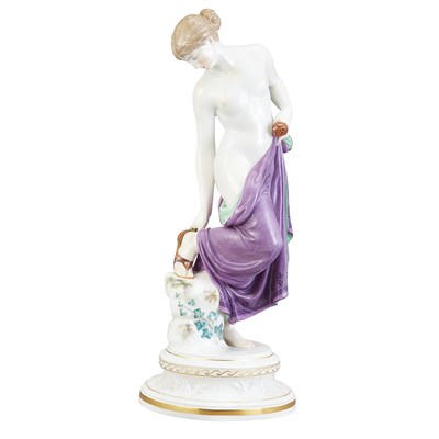 Lot 212 - Meissen Porcelain Figure of Bathsheba at Her...