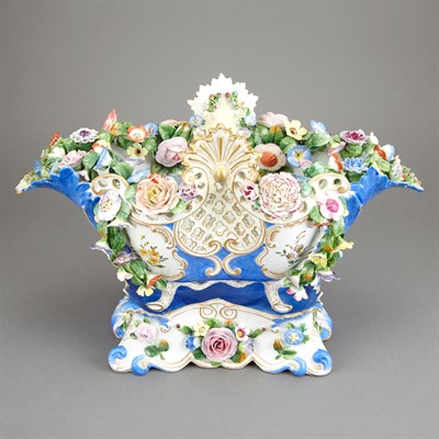 Lot 530 - Meissen Style Porcelain Basket Centerpiece and...
