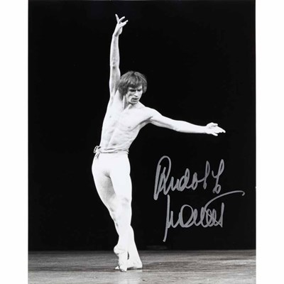 Lot 70 - [DANCE] Large collection of approximately...